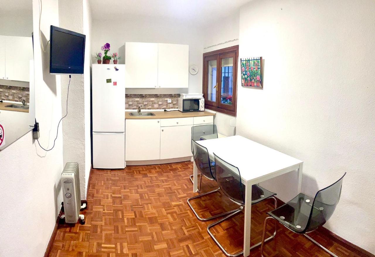 Apartamento Zona Palacio De Las Duenas Y Las Setas Sevilla Eksteriør billede